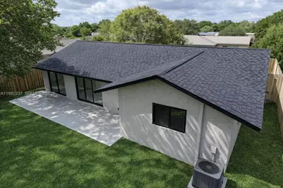 4020 NW 93rd Way, Sunrise, FL 33351 - Photo 41