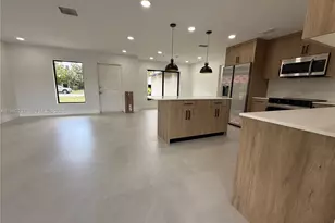 4020 NW 93rd Way, Sunrise, FL 33351 - Photo 7