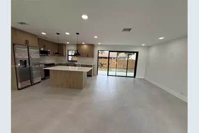 4020 NW 93rd Way, Sunrise, FL 33351 - Photo 5