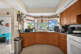 1811 Utopia Dr, Miramar, FL 33023 - Photo 25