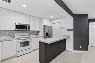 5843 Woodlands Blvd, Tamarac, FL 33319 - Photo 7