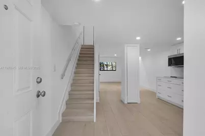 5750 Turin St #206, Coral Gables, FL 33146 - Photo 5