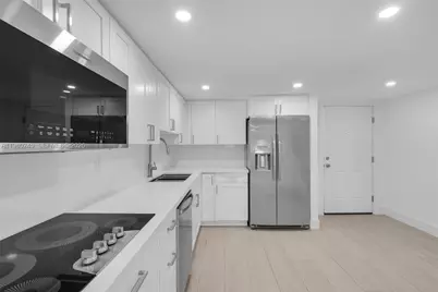 5750 Turin St #206, Coral Gables, FL 33146 - Photo 7