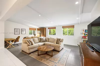 6609 SW 62nd Ter, South Miami, FL 33143 - Photo 13