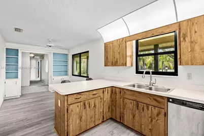 410 45th Ave, Vero Beach, FL 32968 - Photo 13