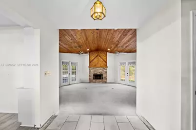 410 45th Ave, Vero Beach, FL 32968 - Photo 5