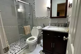 8500 SW 109th Ave, Miami, FL 33173 - Photo 9