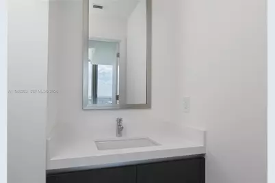 851 NE 1st Ave #3402, Miami, FL 33132 - Photo 15