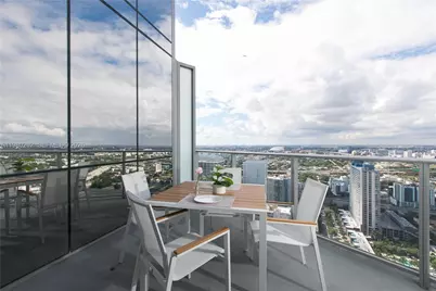 851 NE 1st Ave #3402, Miami, FL 33132 - Photo 5