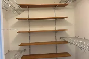 6039 Collins Ave, Miami Beach, FL 33140 - Photo 31