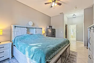 1921 SE 16th Ave, Homestead, FL 33035 - Photo 11