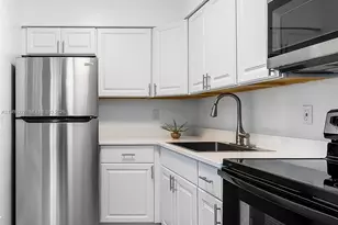 2327 NW 52nd Ct, Fort Lauderdale, FL 33309 - Photo 5