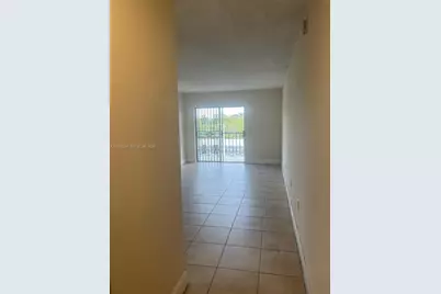 2500 SW 6th St #404, Miami, FL 33135 - Photo 5
