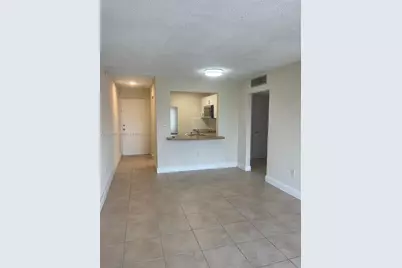 2500 SW 6th St #404, Miami, FL 33135 - Photo 7