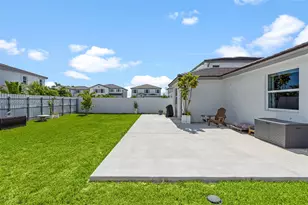 12731 SW 213th St, Miami, FL 33177 - Photo 37