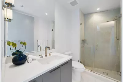 5959 Collins Ave #1606, Miami Beach, FL 33140 - Photo 31