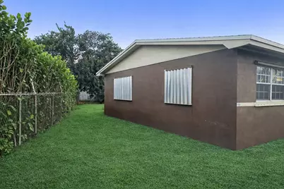 3930 NW 185th St, Miami Gardens, FL 33055 - Photo 3