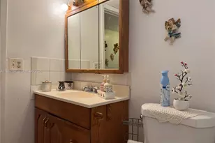 6507 Winfield Blvd, Margate, FL 33063 - Photo 23