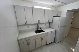 8260 SW 210th St, Cutler Bay, FL 33189 - Photo 21