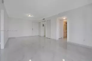 8260 SW 210th St, Cutler Bay, FL 33189 - Photo 17