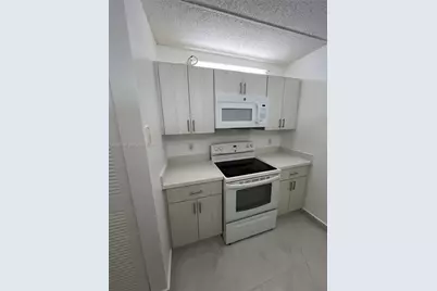 8260 SW 210th St #302, Cutler Bay, FL 33189 - Photo 23