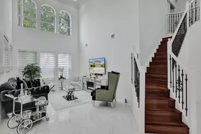 11008 NW 73rd St, Doral, FL 33178 - Photo 13