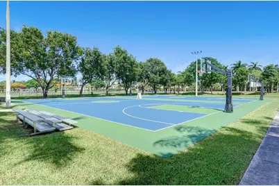 11008 NW 73rd St, Doral, FL 33178 - Photo 91