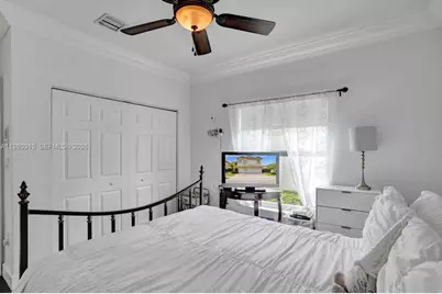 11008 NW 73rd St, Doral, FL 33178 - Photo 57