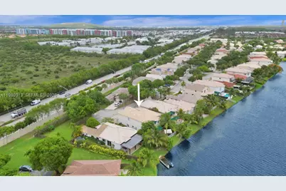 11008 NW 73rd St, Doral, FL 33178 - Photo 71