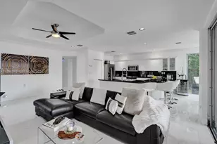 11008 NW 73rd St, Doral, FL 33178 - Photo 19