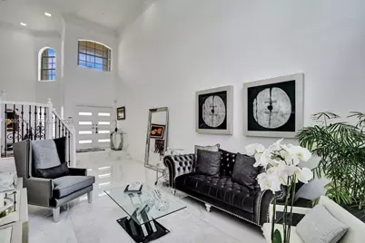 11008 NW 73rd St, Doral, FL 33178 - Photo 15