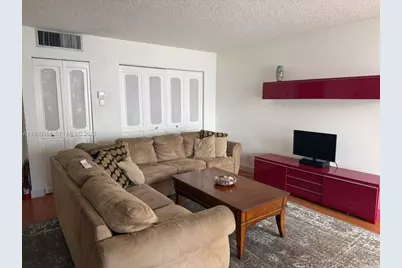 17011 N Bay Rd #709, Sunny Isles Beach, FL 33160 - Photo 5