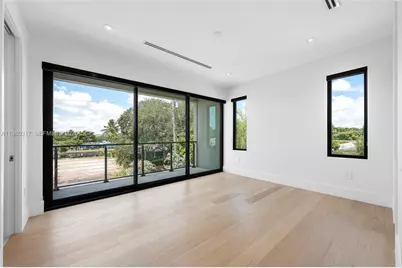 2500 Middle River Dr, Fort Lauderdale, FL 33305 - Photo 45