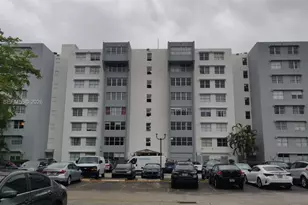 9001 SW 77th Ave, Miami, FL 33156 - Photo 1