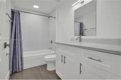 1620 NW 18th St #104, Miami, FL 33125 - Photo 7