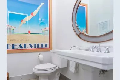 2001 Meridian Ave #414, Miami Beach, FL 33139 - Photo 15