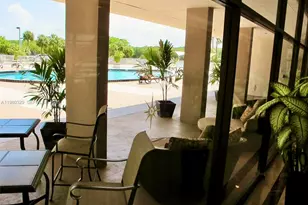 400 Kings Point Dr, Sunny Isles Beach, FL 33160 - Photo 7