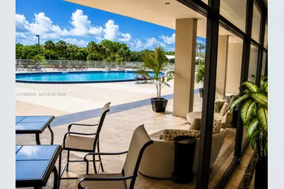 400 Kings Point Dr #812, Sunny Isles Beach, FL 33160 - Photo 5