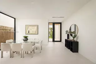 3113 Elizabeth St, Miami, FL 33133 - Photo 3