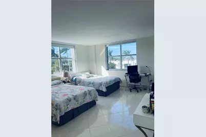 11111 Biscayne Blvd #4E, Miami, FL 33181 - Photo 13