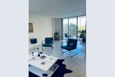 11111 Biscayne Blvd #4E, Miami, FL 33181 - Photo 5
