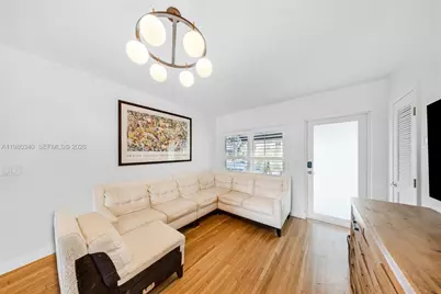 172 Bentley Dr, Miami Springs, FL 33166 - Photo 7