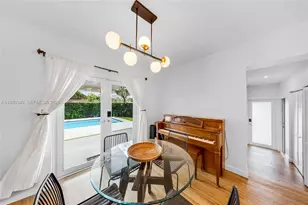 172 Bentley Dr, Miami Springs, FL 33166 - Photo 11