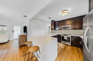 172 Bentley Dr, Miami Springs, FL 33166 - Photo 15