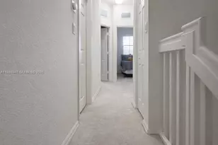 8899 NW 107 Ct, Doral, FL 33178 - Photo 7