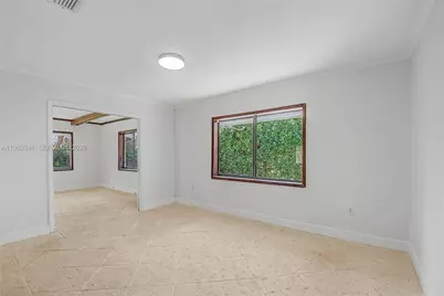 13621 SW 103rd Ave, Miami, FL 33176 - Photo 15