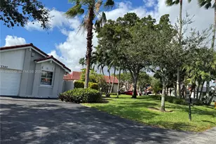 17340 NW 63rd Ave, Hialeah, FL 33015 - Photo 35