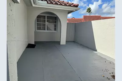 17340 NW 63rd Ave, Hialeah, FL 33015 - Photo 3