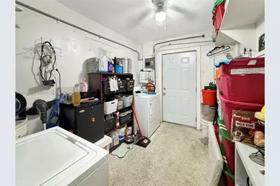 5220 SW 57th St, Davie, FL 33314 - Photo 23