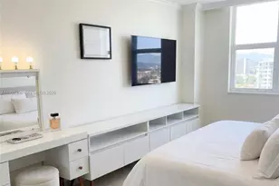 251 174th St, Sunny Isles Beach, FL 33160 - Photo 15